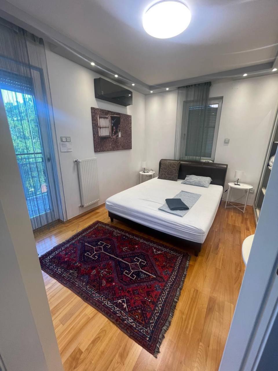 Rosehill Garden Family Villa With A Great Budapest View Exterior photo